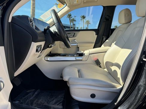 Certified 2020 Mercedes-Benz GLB 250 image 13