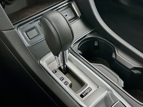 Used 2025 Subaru Ascent Premium image 24