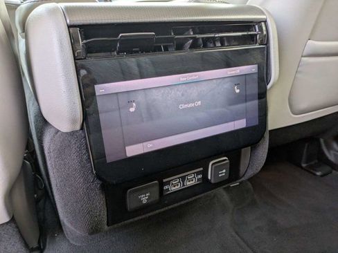 Used 2023 Jeep Grand Wagoneer L 4WD w/ Flexible Seating Group image 16