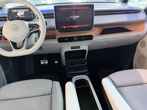 New 2025 Volkswagen ID. Buzz 1st Edition image 13