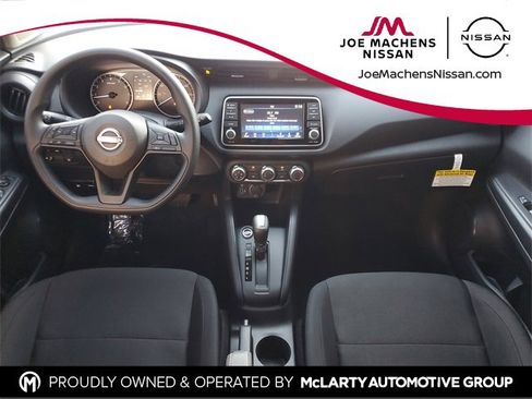 New 2025 Nissan Kicks Play S image 13