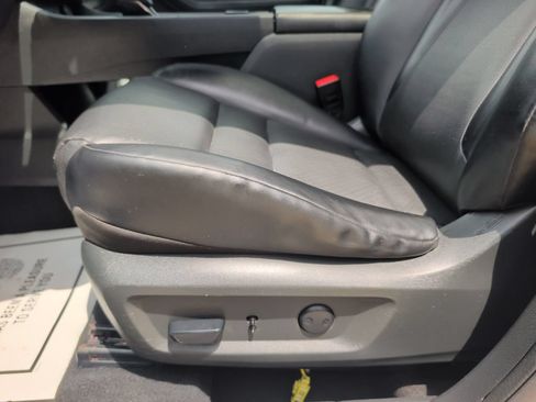 Used 2021 Nissan Rogue SV w/ Premium Package AWD/4WD image 9