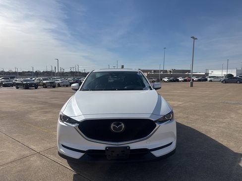 Used 2021 MAZDA CX-5 Touring w/ Touring Preferred SV Package image 4