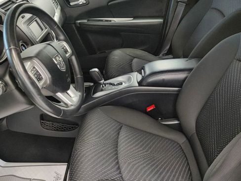 Used 2019 Dodge Journey SE w/ Connectivity Group image 13