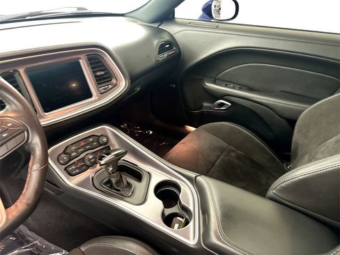 Used 2020 Dodge Challenger R/T Scat Pack image 22