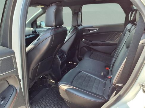 Used 2023 Ford Edge ST-Line AWD/4WD image 20