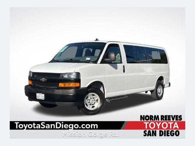 Used 2023 Chevrolet Express 3500 LS RWD image 1