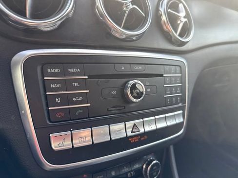 Used 2018 Mercedes-Benz GLA 250 4MATIC image 15