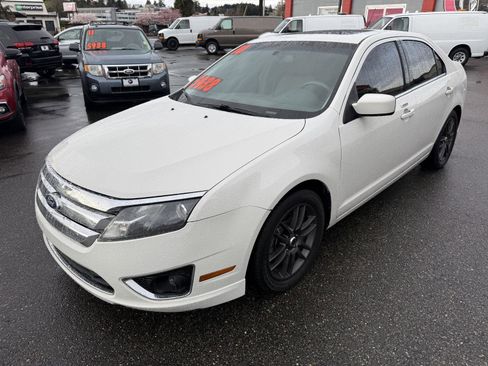 Used 2010 Ford Fusion SEL image 1