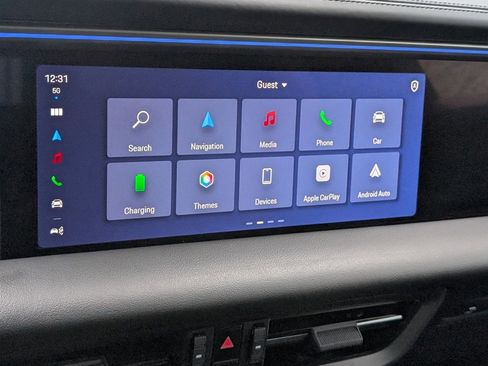 Certified 2024 Porsche Macan 4 Electric image 13