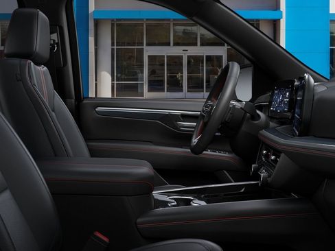 New 2026 Chevrolet Suburban RST RWD image 9