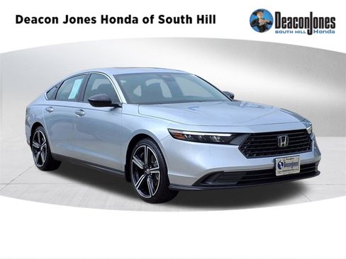 Certified 2025 Honda Accord Sport image 1