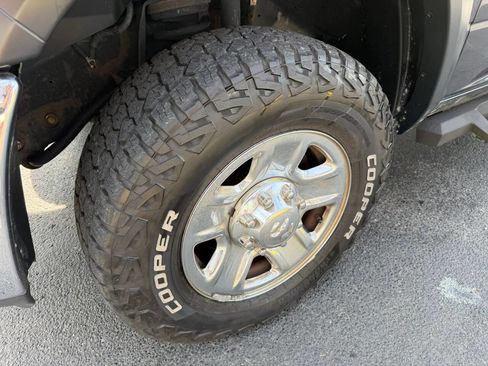 Used 2018 RAM 2500 Tradesman w/ Chrome Appearance Group AWD/4WD image 55
