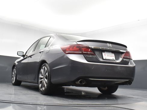 Used 2013 Honda Accord Sport image 22