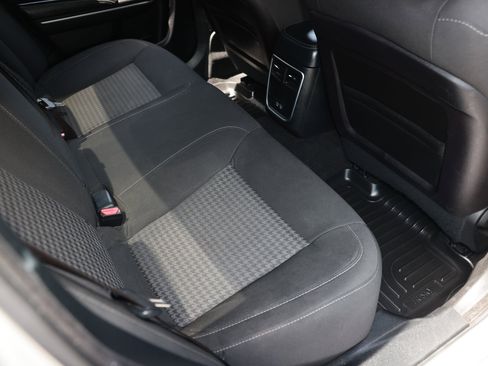 Used 2019 Dodge Charger Scat Pack RWD image 16