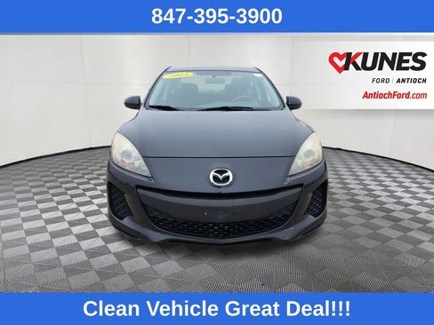 Used 2013 MAZDA MAZDA3 i SV image 2