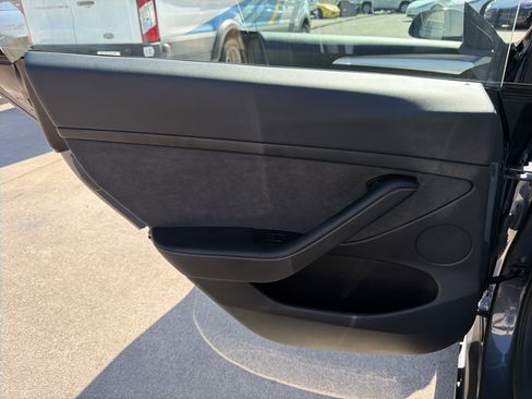 Used 2023 Tesla Model 3 Standard Range RWD image 35