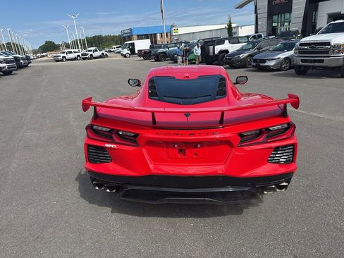 Used 2022 Chevrolet Corvette Stingray Preferred Cpe w/ Z51 Performance Package RWD image 4
