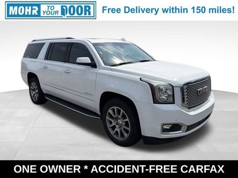 Used 2017 GMC Yukon XL Denali w/ Open Road Package AWD/4WD image 8