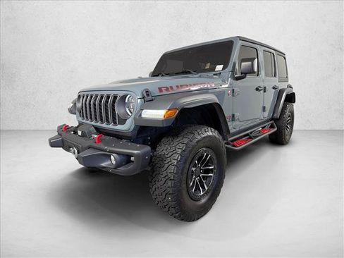 Used 2024 Jeep Wrangler Unlimited Rubicon w/ XTREMEE 35" Tire Package AWD/4WD image 8
