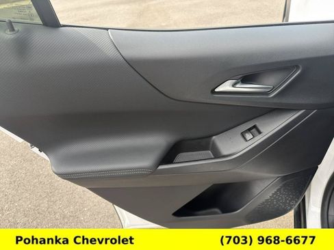 Certified 2026 Chevrolet Equinox LT AWD/4WD image 24