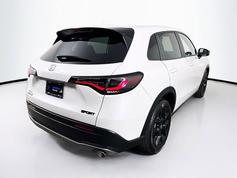 Used 2024 Honda HR-V Sport image 7