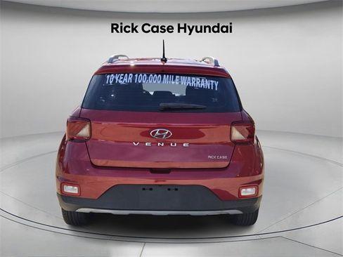 Certified 2023 Hyundai Venue Limited image 6