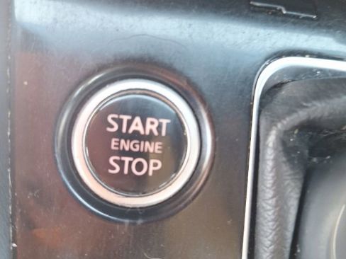 Used 2022 Nissan Kicks SV image 17