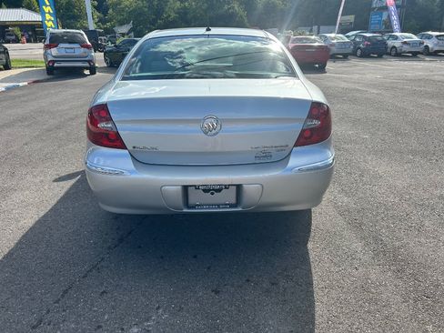 Used 2009 Buick LaCrosse CX FWD image 4