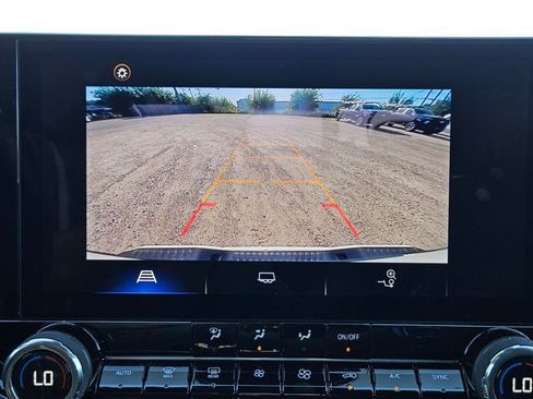 Used 2024 Chevrolet Colorado LT w/ LT Convenience Package RWD image 14