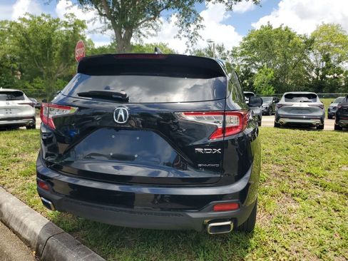 Used 2024 Acura RDX SH-AWD w/ Technology Package image 9