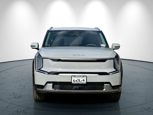 New 2026 Kia EV9 Land AWD/4WD image 9