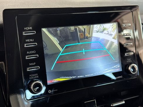 Used 2023 Toyota Camry SE image 18