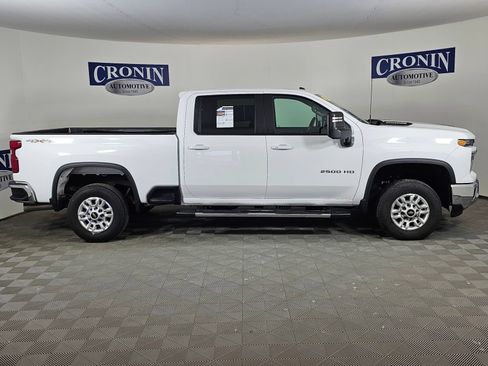 Used 2025 Chevrolet Silverado 2500 LT w/ Convenience Package AWD/4WD image 27