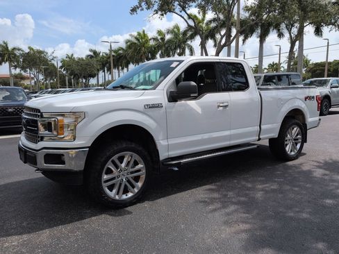 Used 2018 Ford F150 XLT w/ Equipment Group 301A Mid AWD/4WD image 8