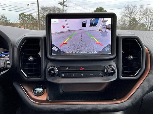 Used 2024 Ford Bronco Sport Outer Banks image 13