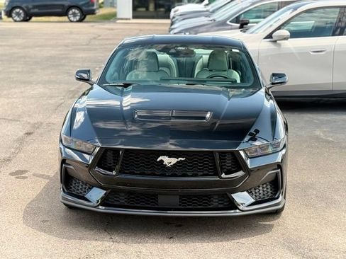 Used 2025 Ford Mustang GT Premium RWD image 34