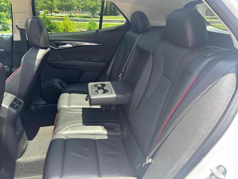 Used 2023 Buick Envision Essence w/ Sport Touring Package AWD/4WD image 25
