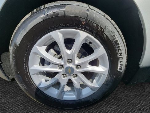 Used 2020 Chevrolet Equinox LS w/ LS Convenience Package FWD image 12