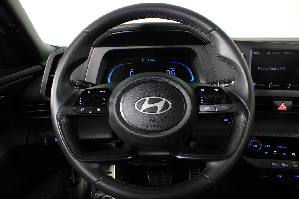 Certified 2026 Hyundai Elantra Sport FWD image 10