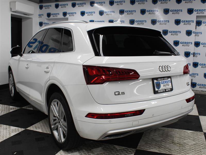 Used 2018 Audi Q5 Prestige w/ Prestige Package AWD/4WD image 2