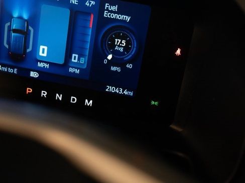 Used 2023 Ford Bronco Badlands image 28