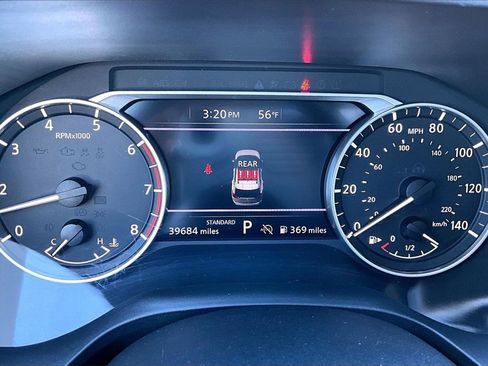 Used 2024 Nissan Rogue SV image 18