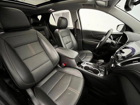 Used 2024 Chevrolet Equinox Premier image 30