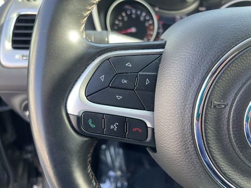 Used 2018 Jeep Compass Latitude w/ Popular Equipment Group image 28