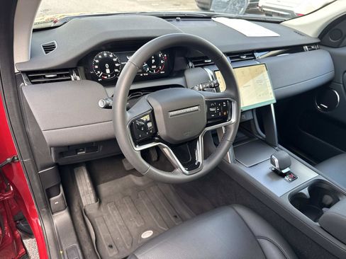 Certified 2025 Land Rover Discovery Sport S image 23