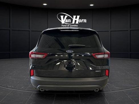 Certified 2025 Ford Escape ST-Line Elite w/ Tech Pack #1 image 14