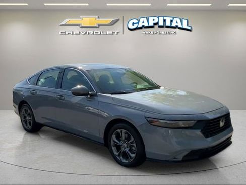Used 2023 Honda Accord EX-L image 7