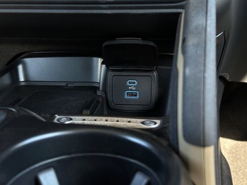 New 2025 Ford Bronco Badlands image 49