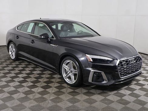 Used 2022 Audi A5 2.0T Premium Plus w/ Premium Plus image 2